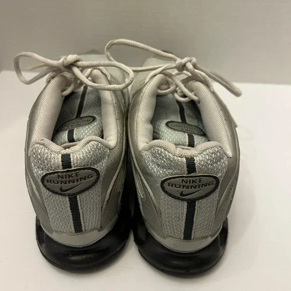 Nike Running Shoes - Picture 10 of 10